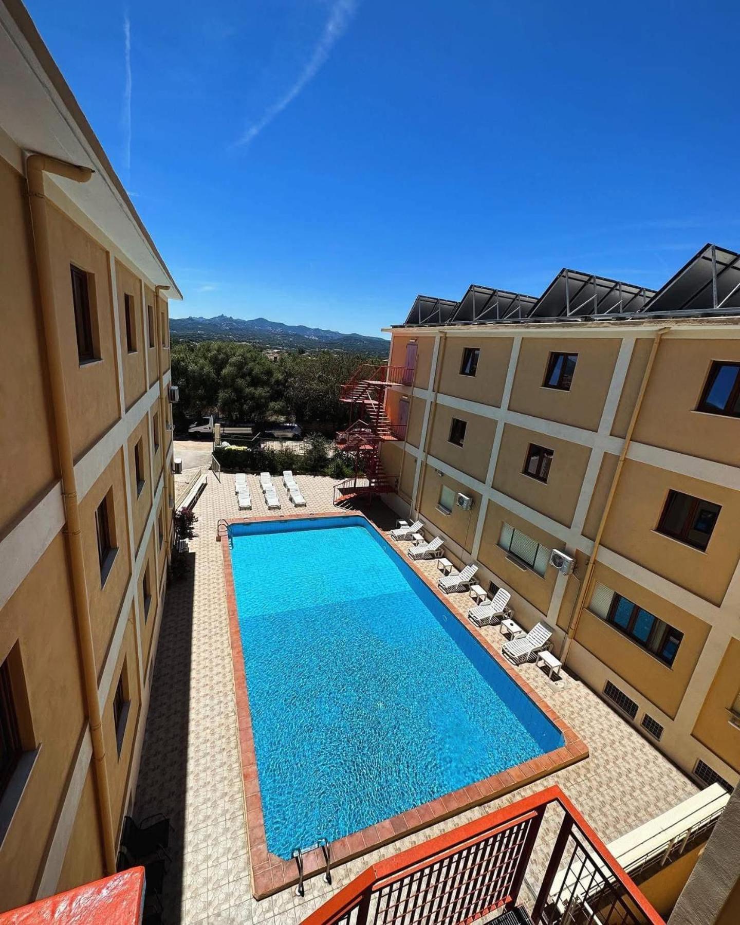 Hotel Citti Arzachena Exterior foto